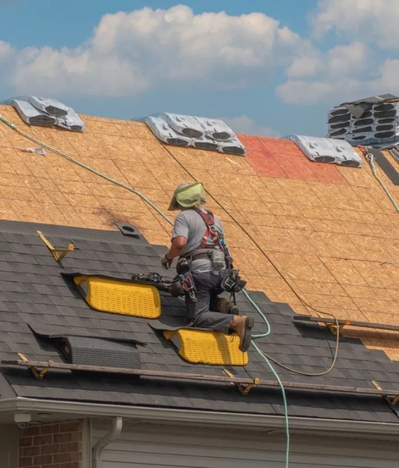 Roofing Contractor pricing and estimates in Chicago
